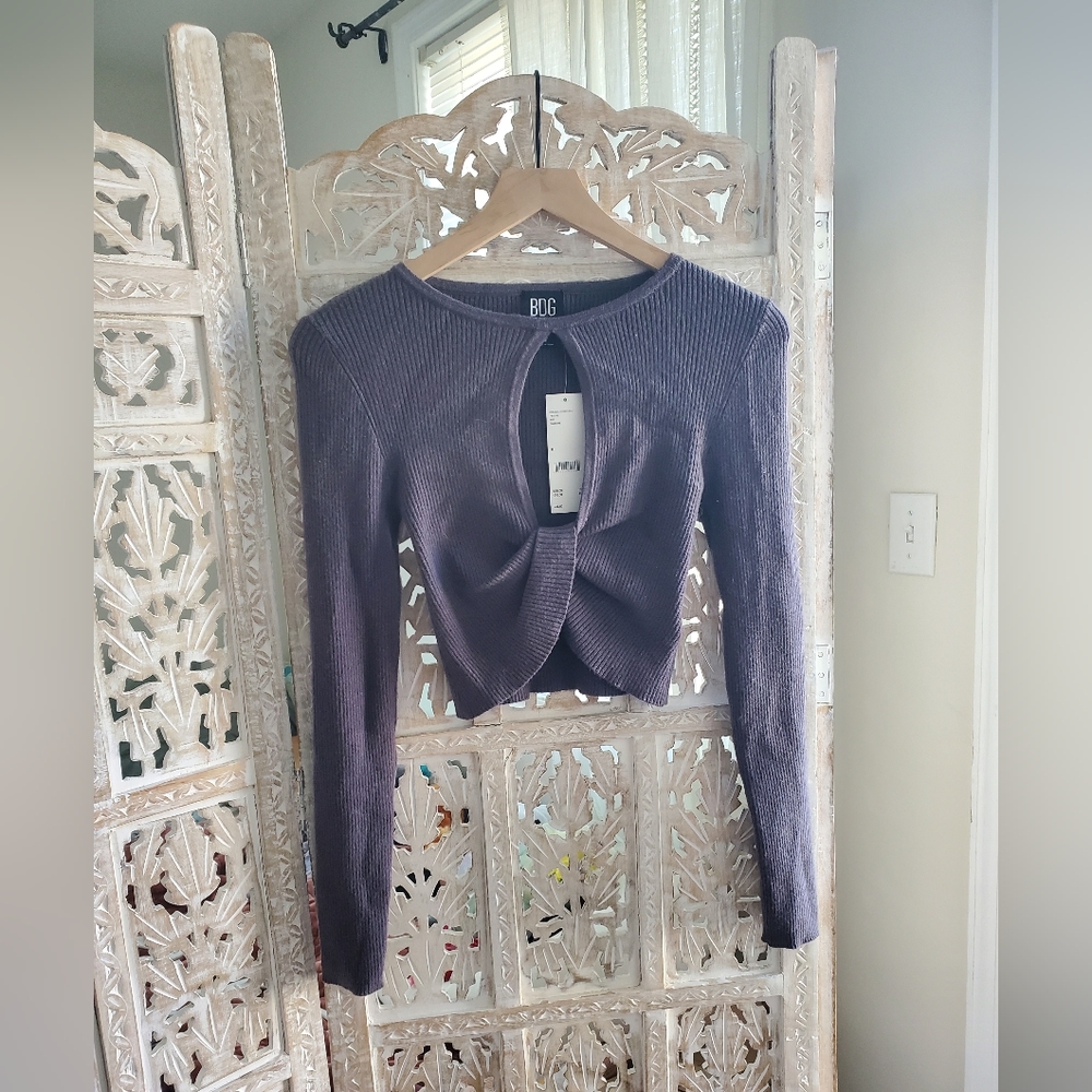 UO BDG Crop keyhole twist front sweater